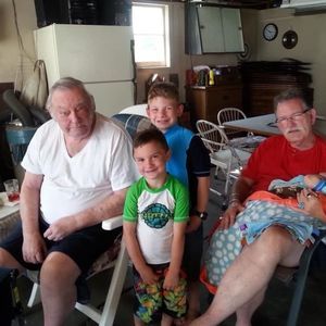 Meet your Posher, Cara